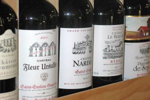 Was das Etikett über den Wein verrät